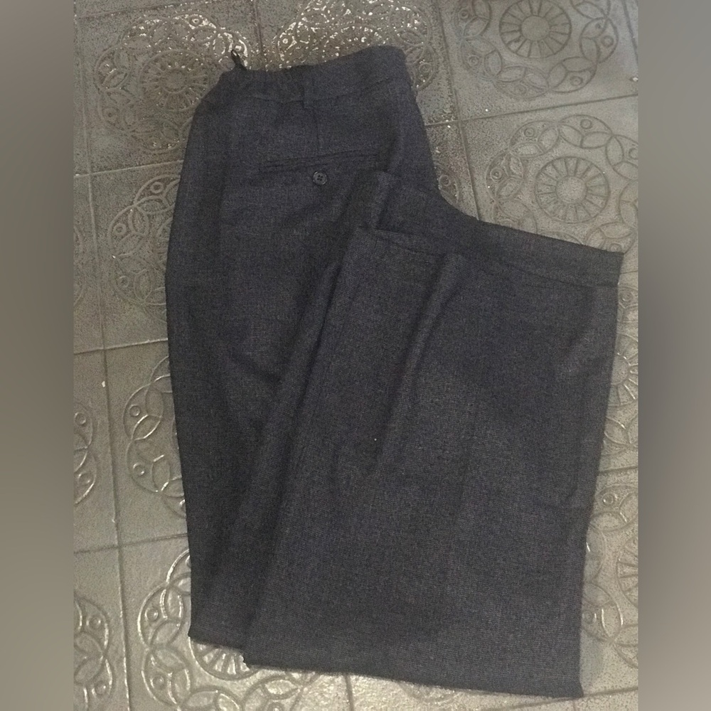 NWT - Jones New York Ladies Trousers - Size 18W